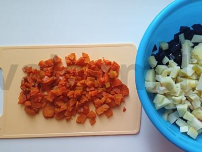 Vinegretas su džiovintais abrikosais Žingsnis 2