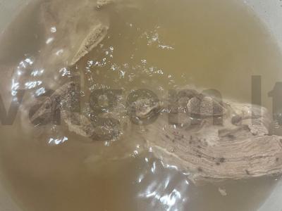 Borsčas su grybais ir citrina Žingsnis 1