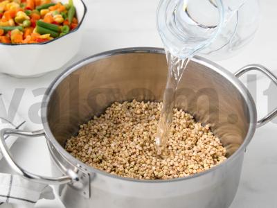 Žalioji grikių košė su daržovėmis Žingsnis 2