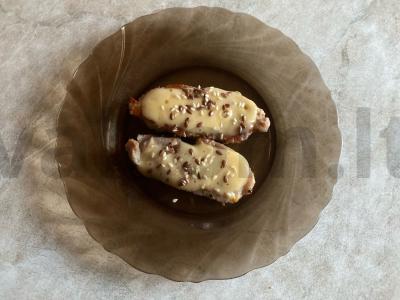 Kiauliena po sūriu su sezamo sėklomis pagrindine nuotrauka