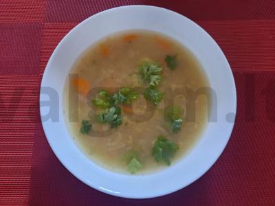 Žirnių sriuba su rūkyta šonine pagrindine nuotrauka