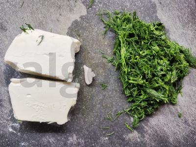 Bulvės su feta sūriu ir žolelėmis Žingsnis 2