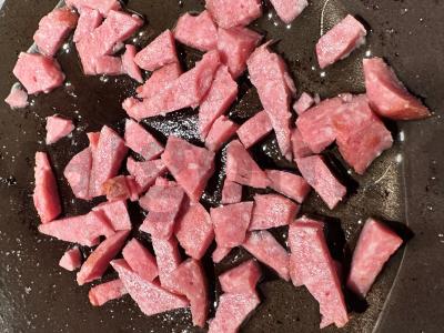 Makaronai su servelatu ir įvairiaspalviais makaronais Žingsnis 4