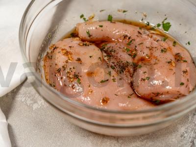 Kepta vištiena su šakniavaisiais Žingsnis 4