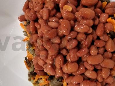 Skani raudonųjų pupelių salotos su grybais Žingsnis 3