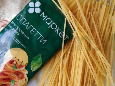 Spagečiai su krevetėmis ir grybais grietinėlės padaže Žingsnis 6