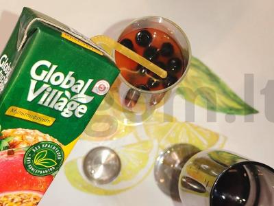 Kokteilis „Mėlynių saulėlydis“ Žingsnis 3