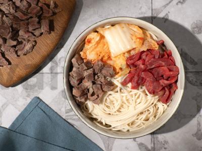 Ramenas su jautiena ir kimchi Žingsnis 6