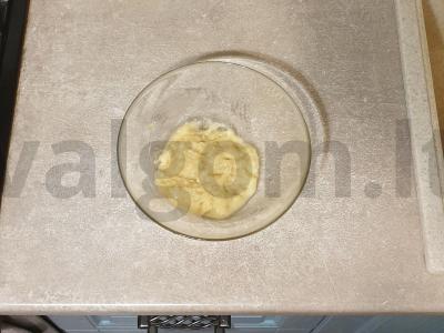 Bananų keksiukai be kiaušinių ir pieno produktų Žingsnis 1