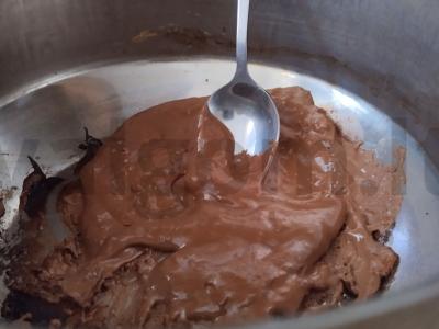 Saldainiai „Džiovinti slyvos šokolade“ Žingsnis 1