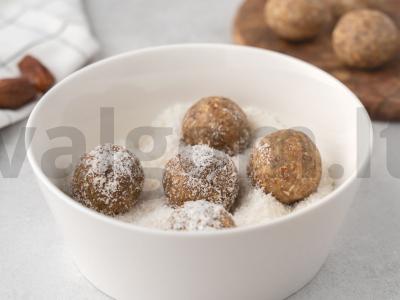 Kokosų saldainiai su riešutais ir džiovintais vaisiais Žingsnis 6