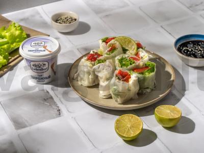 Spring rolls su žuvimi ir varškės sūriu pagrindine nuotrauka