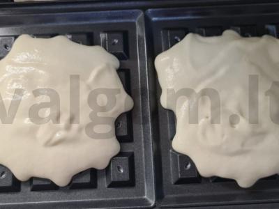 Vafliai ant rūgpienio Žingsnis 8