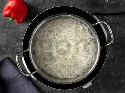 Mėsa wok'e su daržovėmis Žingsnis 2