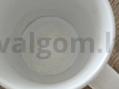 Sūrio pyragas be kepimo su braškių džemu Žingsnis 6