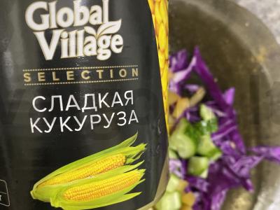 Daržovių salotas iš raudonos kopūsto ir paprikos Žingsnis 6