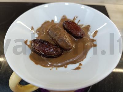 Džiovinti vaisiai su anakardžiais šokolade desertui Žingsnis 3