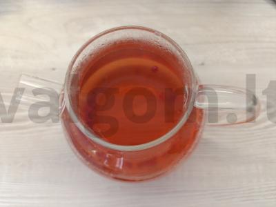 Braškinių ir serbentų gėrimas su obuolių sultimis Žingsnis 5