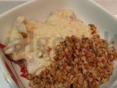 Kiaulienos kaklas - grietinėlės padaže pagrindine nuotrauka