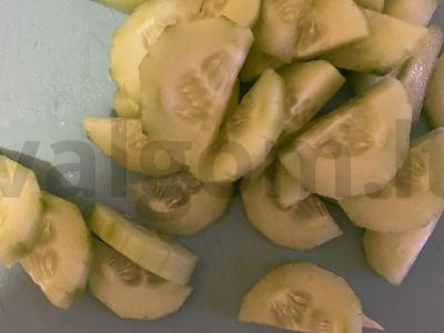 Vasaros salotos su kreminiu balzamu Žingsnis 3