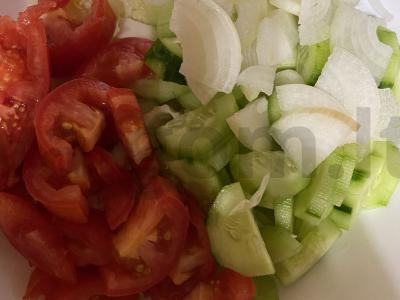 Vasaros salotos su kreminiu balzamu Žingsnis 6