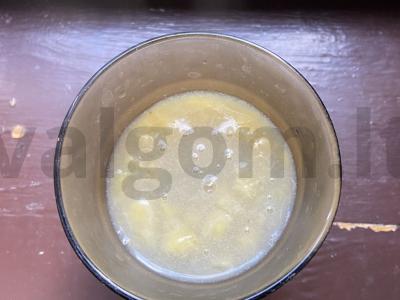 Banano gabaliukų kisielius pagrindine nuotrauka