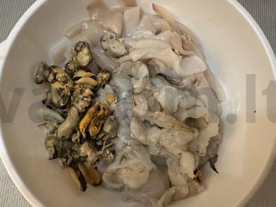 Sriuba pagal „Tom Yum“ motyvus Žingsnis 1