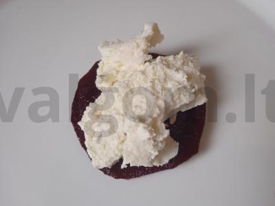 Burokėlių pyragaitis su varškės sūriu ir pesto padažu Žingsnis 2