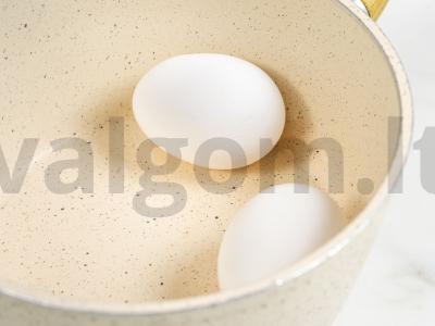 Salotas „Princas“ su obuoliu ir sardinomis Žingsnis 1