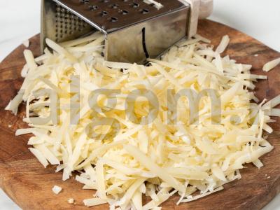 Salotas „Princas“ su obuoliu ir sardinomis Žingsnis 5