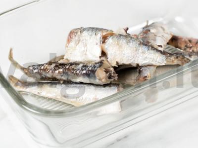 Salotas „Princas“ su obuoliu ir sardinomis Žingsnis 8