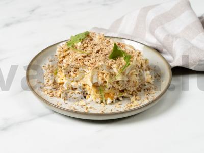 Salotas „Princas“ su obuoliu ir sardinomis pagrindine nuotrauka