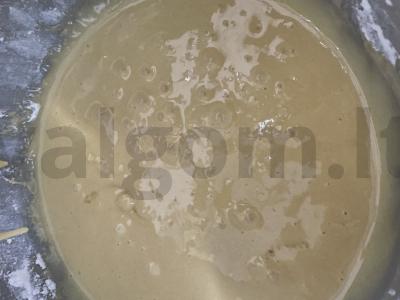 Obuolių „Oro“ šarlotė Žingsnis 3