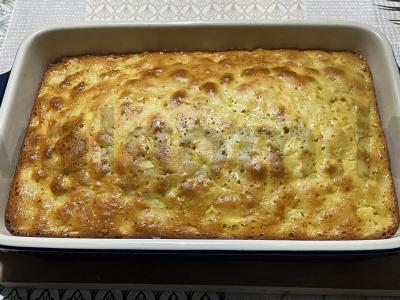 Obuolių „Oro“ šarlotė pagrindine nuotrauka