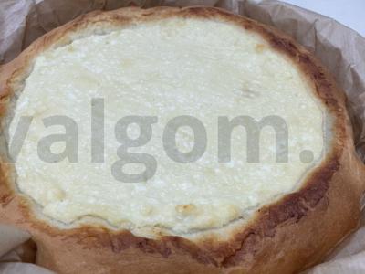 Vatrushka su obuolių tyre pagrindine nuotrauka