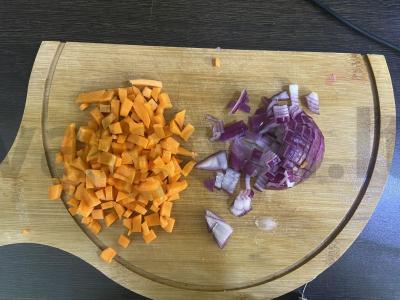 Kuskusas su daržovėmis ir žolelėmis Žingsnis 1