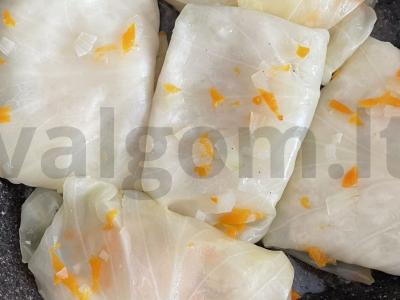 Kopūstų su vištienos faršu Žingsnis 15