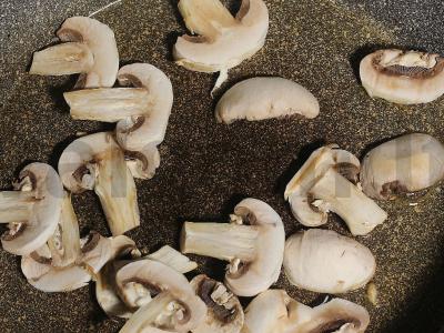 Kalakutienos kepenų blynai su bulvių koše, grybais ir daržovėmis Žingsnis 10