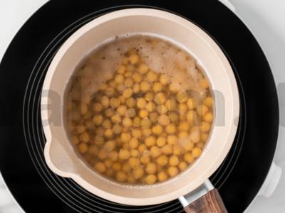 Namų humusas iš avinžirnių Žingsnis 2