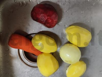 Karštas barščiai su kalakutiena Žingsnis 2