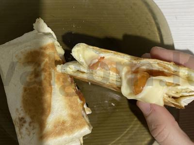 Tortilija su sūriu ir pomidoru pusryčiams Žingsnis 8