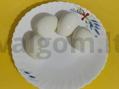 Įdaryti kiaušiniai su lydytu sūriu Žingsnis 1