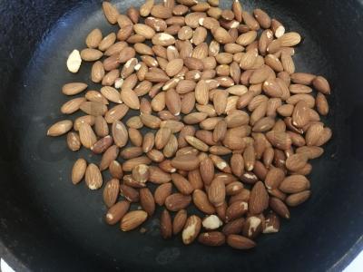 Salotas „Burokėliai su migdolais“ Žingsnis 4