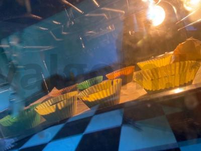 Ruginiai šokoladiniai keksiukai Žingsnis 7