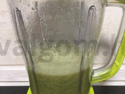 Detoksikacijos smoothie su špinatais Žingsnis 2