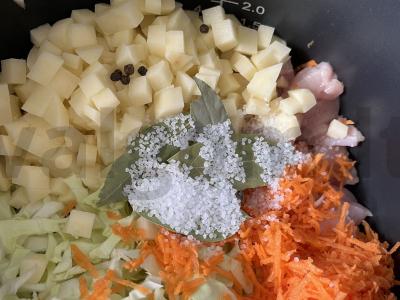 Šviežių kopūstų sriuba Žingsnis 3