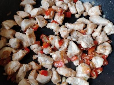 Vištiena su paprikomis grietinėlėje Žingsnis 5