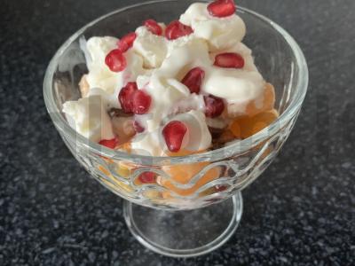 Desertas su ledais, mandarinų, kukurūzų dribsniais, varške ir granatu Žingsnis 6