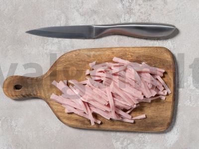 Sluoksniuotos tešlos ritinėliai su kumpiu Žingsnis 1