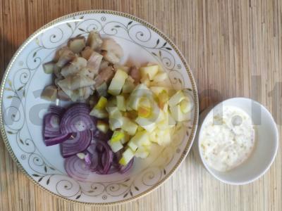 Silkės salotas su obuoliu „Undinėlės švelnumas“ Žingsnis 3